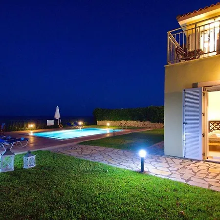 Vilă Skala Sleeps 6 Spathíon
