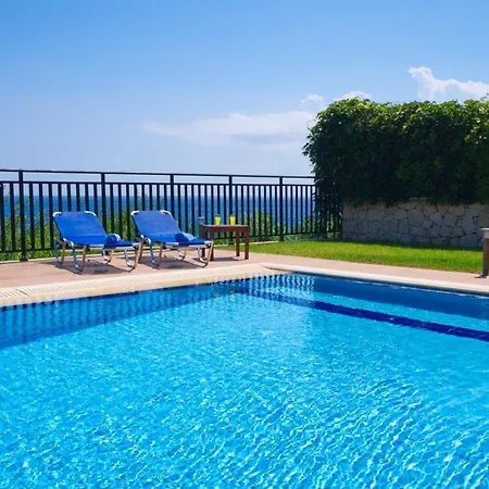 Skala Sleeps 6 Spathíon