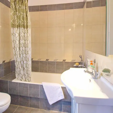 Skala Sleeps 6 Vilă *