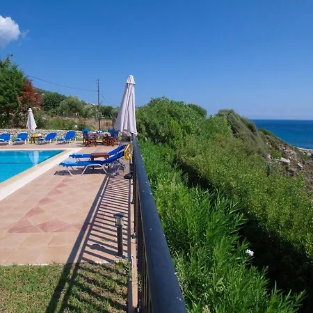Vilă Skala Sleeps 6 *